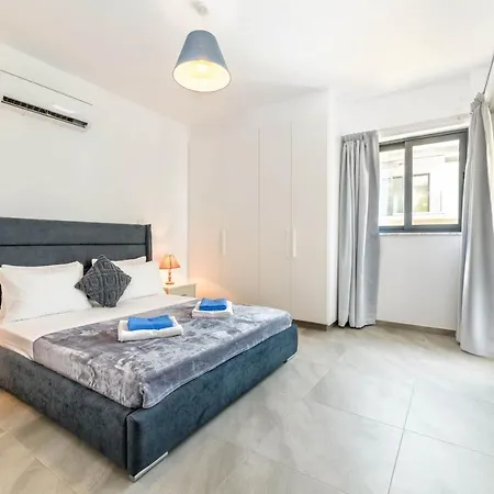 Cosmos Stylish Apartment *